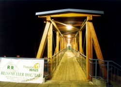 Holzbrücke Volksbankpassage Waidhofen